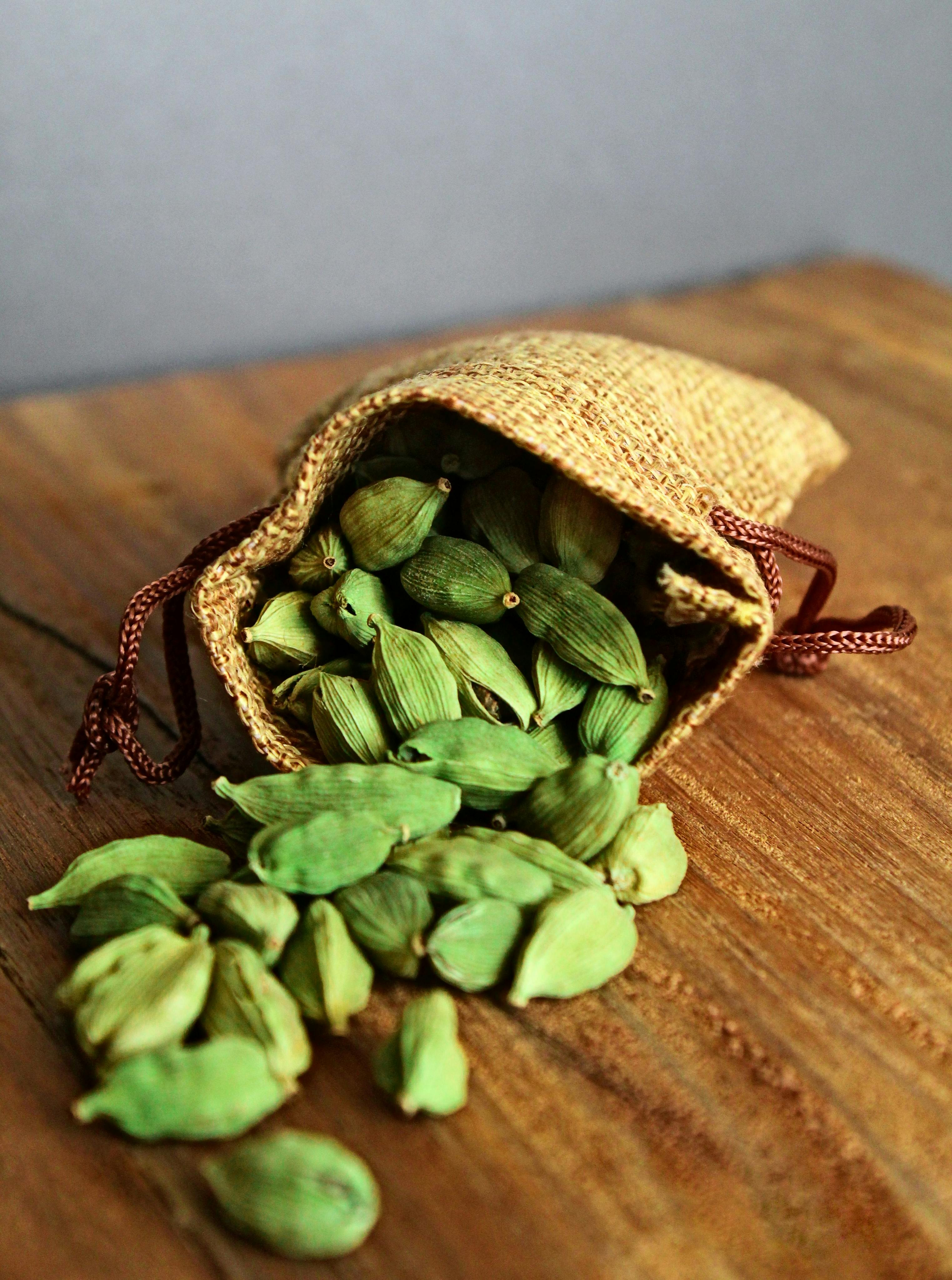 Green Cardamom Pods